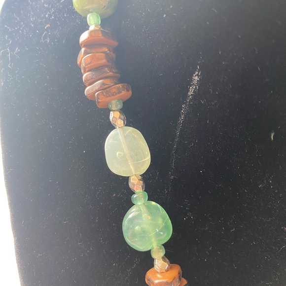 Ethel & Myrtle Chunky necklace and earrings - Picture 4 of 11